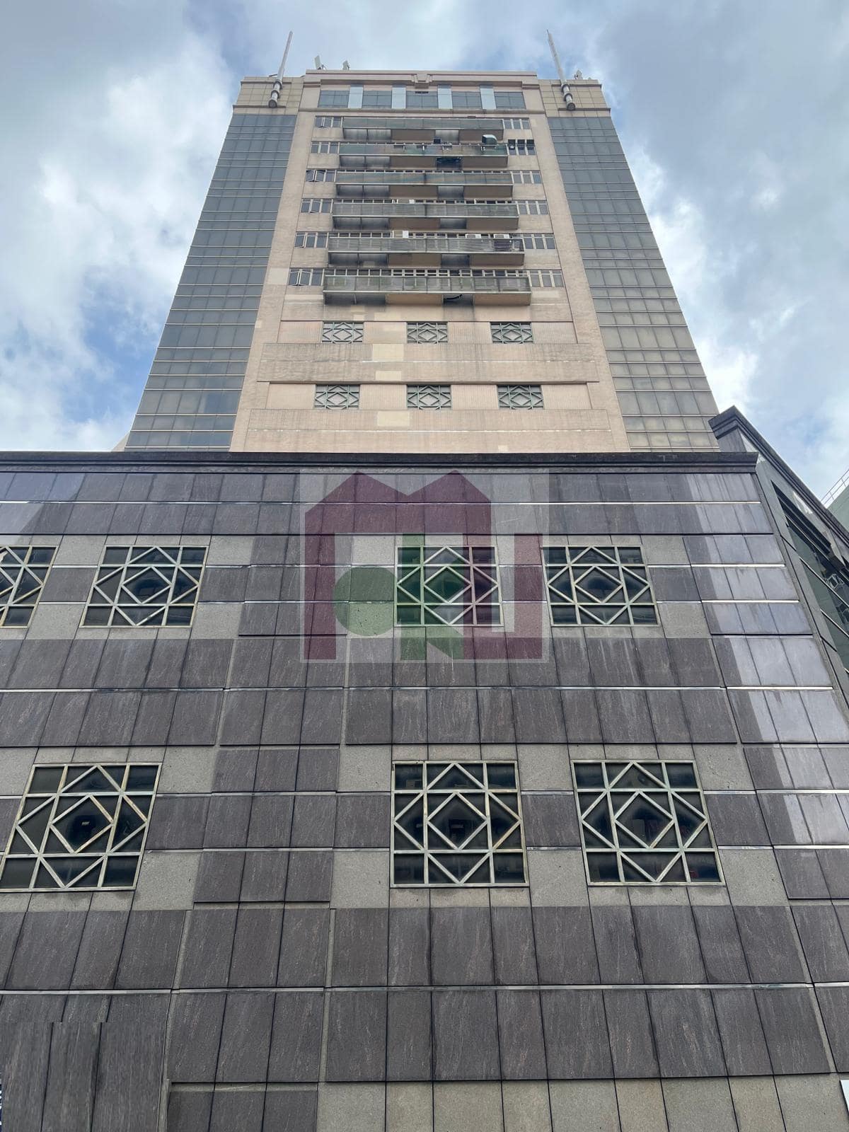 百利中心, 屯門